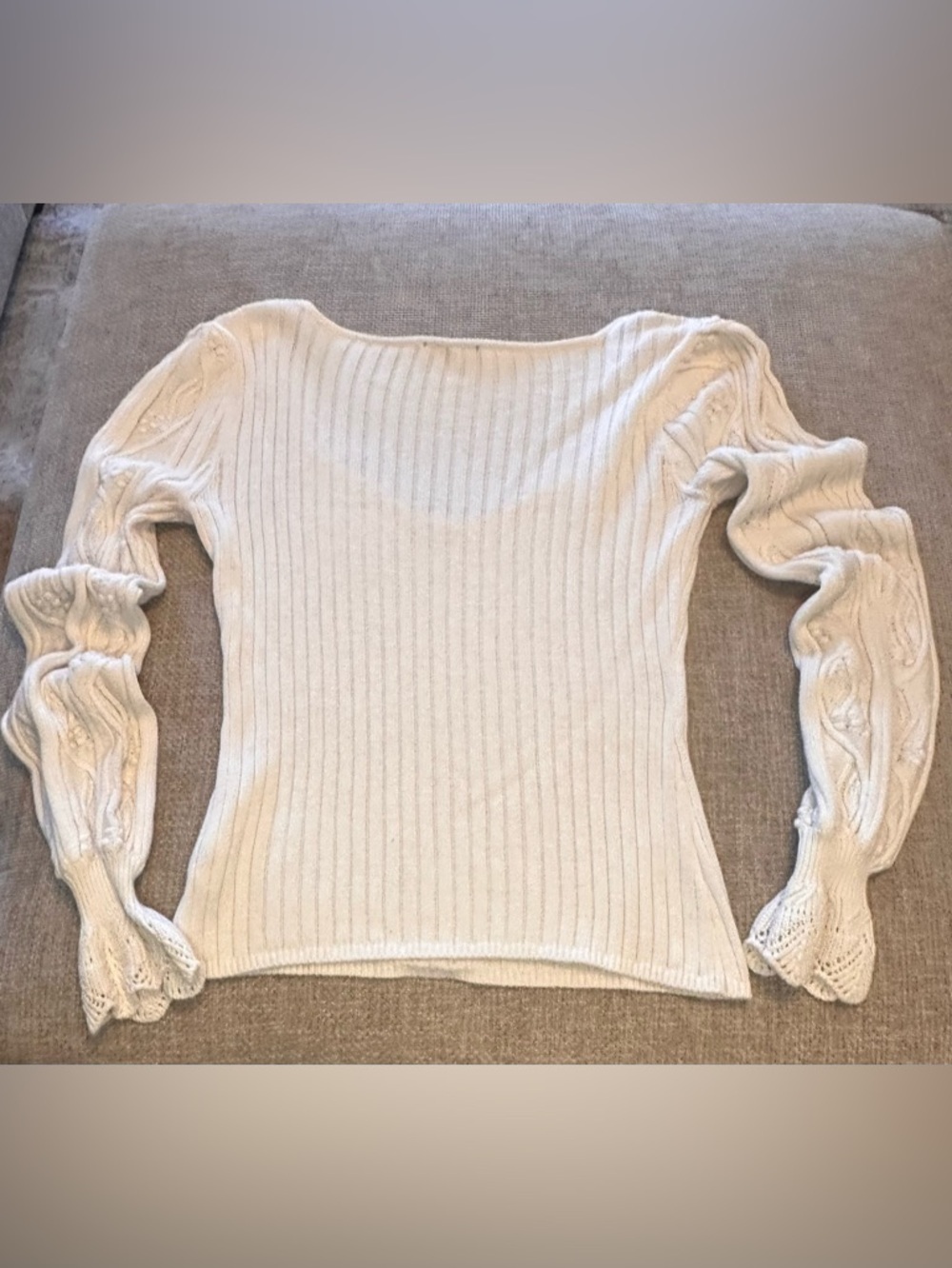 PAIGE Cream Ribbed V-Neck Puff Sleeve Sweater - Picture 3 of 3